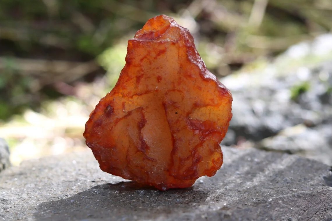 Natural shaped carnelian agate decorative stone